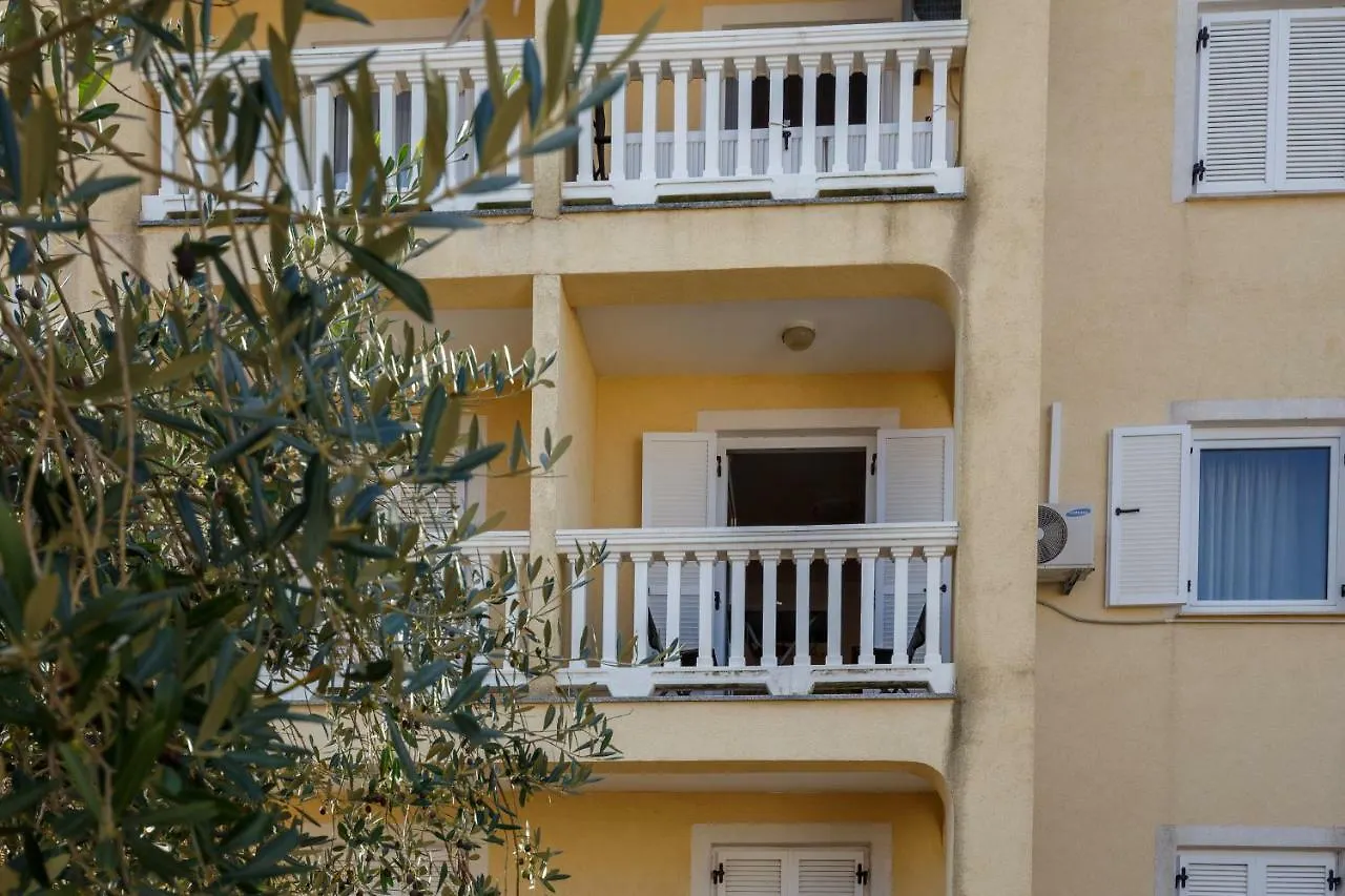 Apartment Josephine 2 Malinska 0*,
